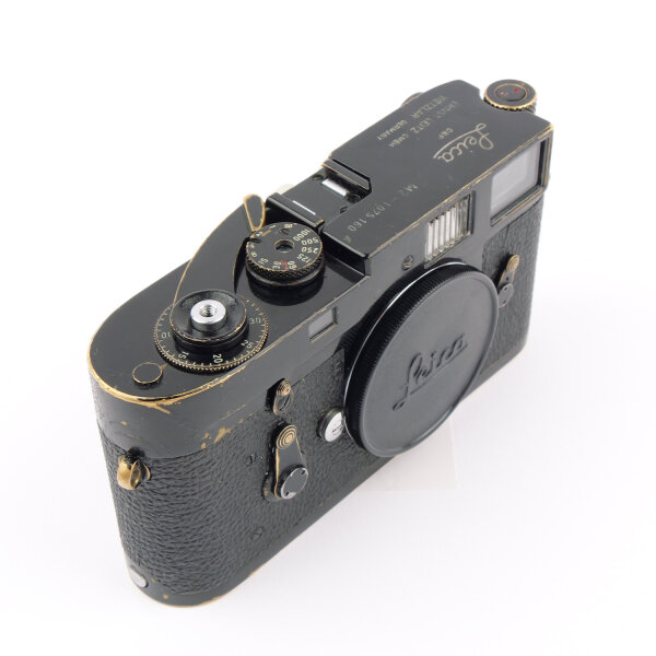 Leica M2 Black Paint 1963 Original Black Paint