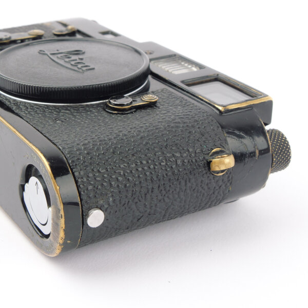 Leica M2 Black Paint 1963 Original Black Paint