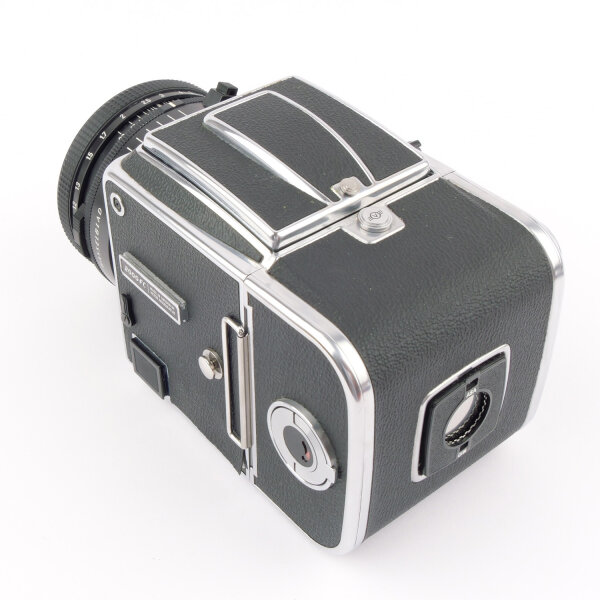 Hasselblad 2000FC w. Planar F 2.8/80mm A12