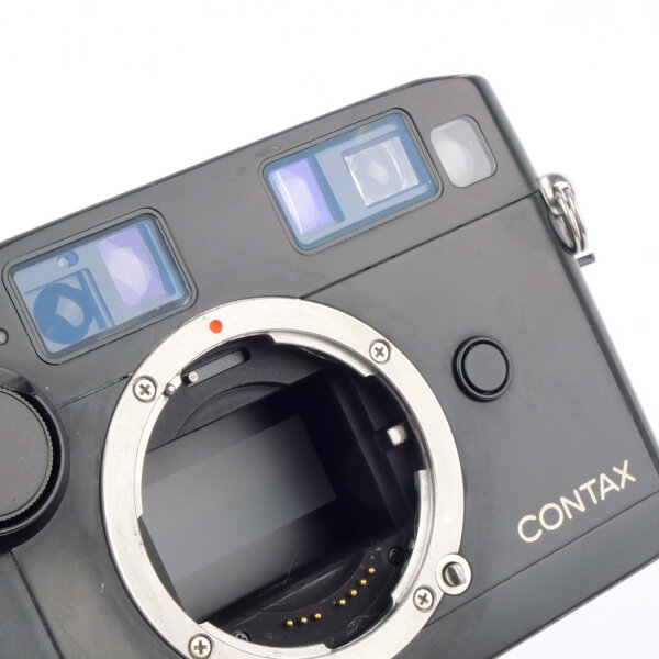 Contax G2 Black Rangefinder BOXED