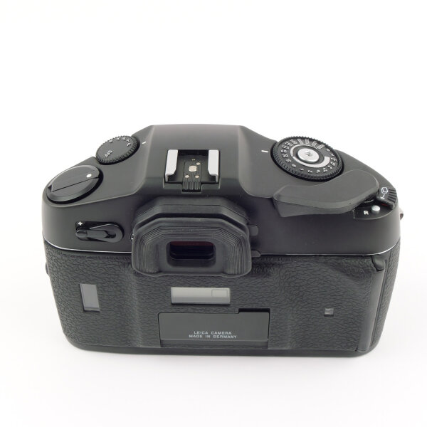 Leica R8 10081 SLR NEAR MINT BOXED