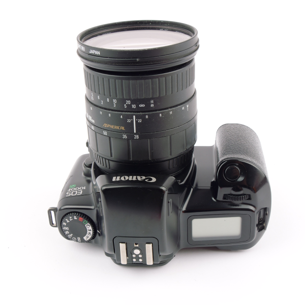 Canon EOS 1000FN w. Sigma 28-200mm Asph. NOTTESTED