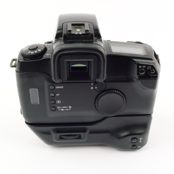 Canon EOS A2e SLR w. VG10 Vertical Grip NOTTESTED