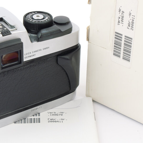 Leica R7 10067 Chrome SLR NEAR MINT BOXED