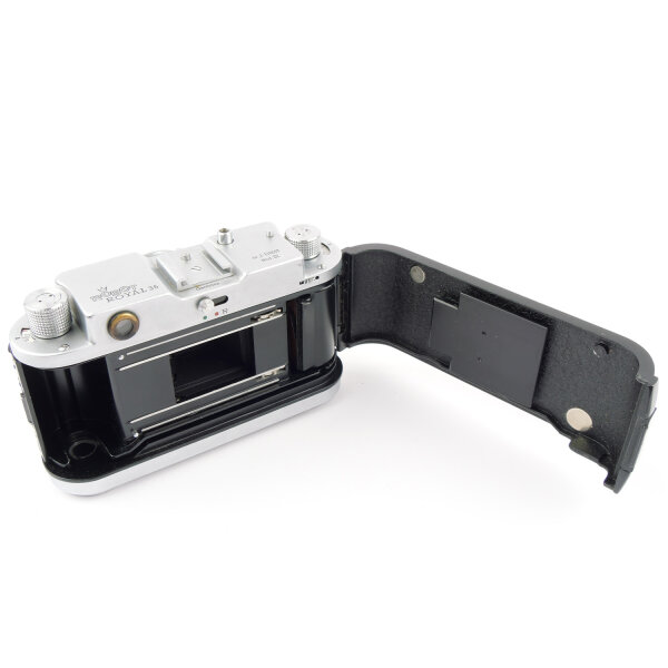 Robot Royal 36 Mod. III 36x24 Xenar 2.8/45mm