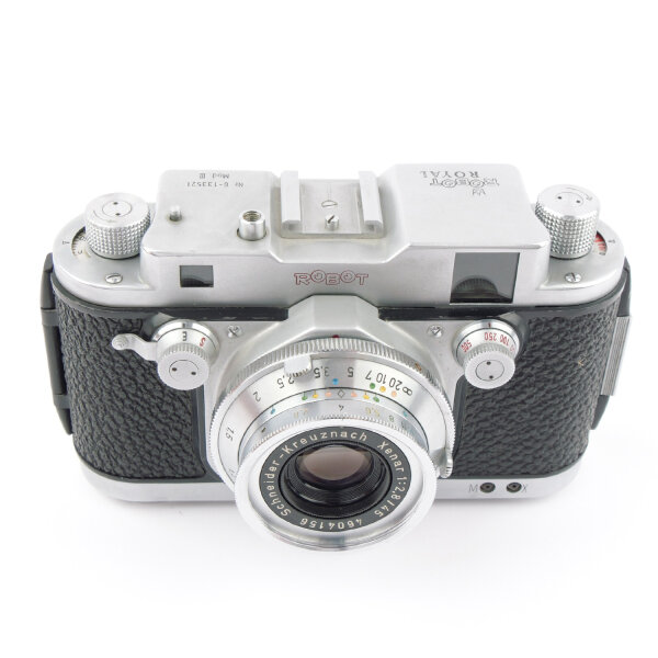 Robot Royal Mod. III 24x24 Xenar 2.8/45mm