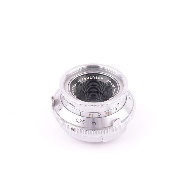 Robot Royal Mod. III 24x24 w. Xenar 2.8/38mm NOTTESTED