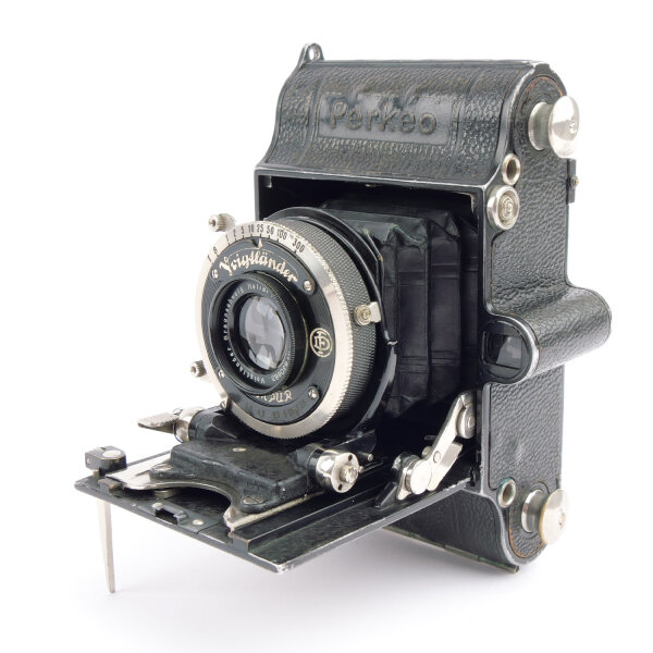 Voigtländer Perkeo w. Heliar 3.5/5.5cm
