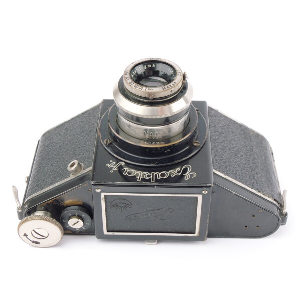 Exakta Junior 3rd Version w. Ihagee-Anastigmat 4.5/7.5cm NOTTESTE