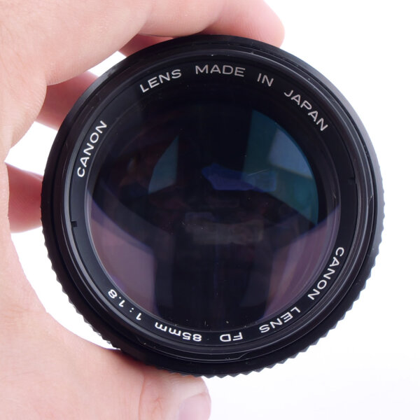 Canon FD 1.8/85mm