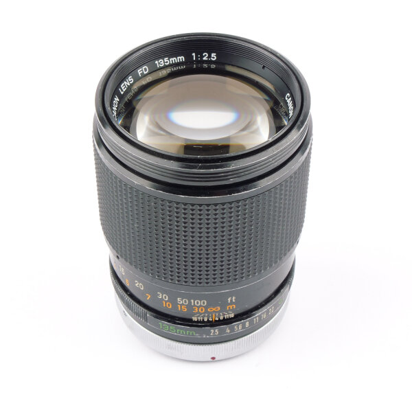 Canon FD 2.5/135mm