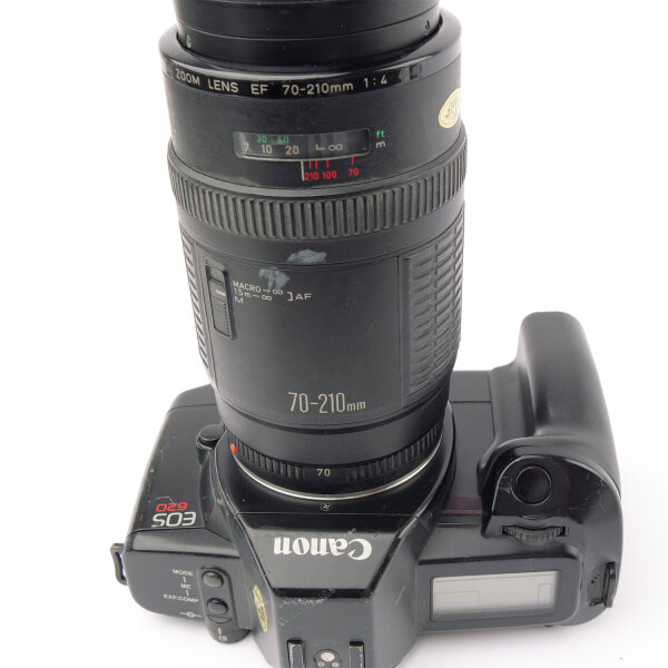 Canon EOS 620 w. EF 4/70-210mm NOTTESTED