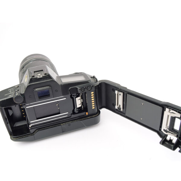 Canon EOS 620 w. EF 4/70-210mm NOTTESTED