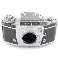 Exakta Varex IIb Factory Camera w. Inventory Number E1081