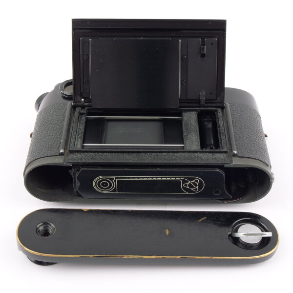 Leica M4 Black Paint 1969 Original Black Paint