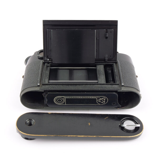Leica M4 Black Paint 1969 Original Black Paint