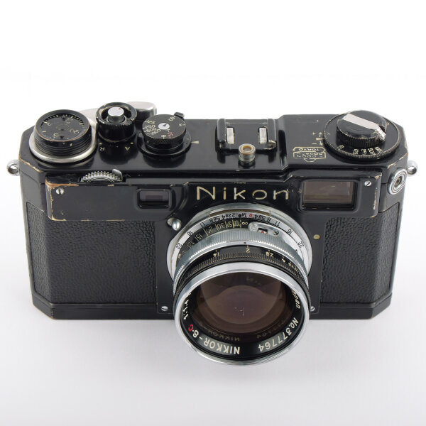 Nikon S2 Black Paint ``Black Dial``w. Nikkor S.C 1.4/5cm Black Chrome