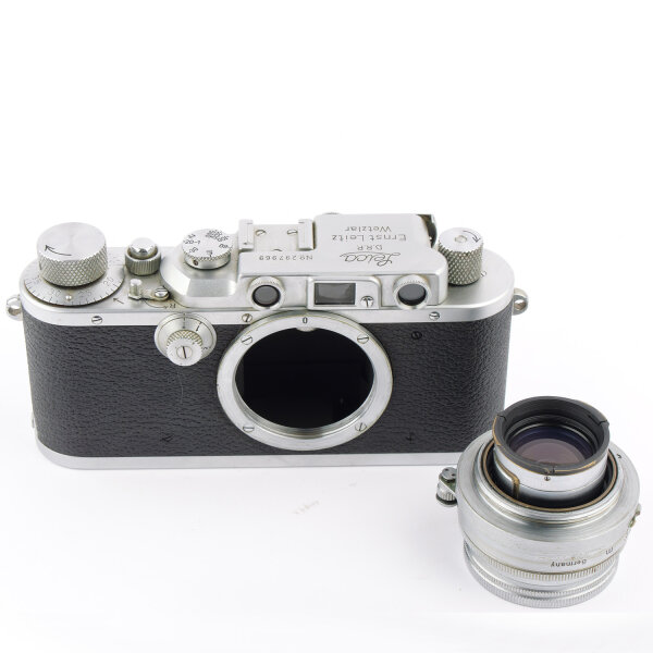 Leica III mod. F w. Summitar 2/5cm