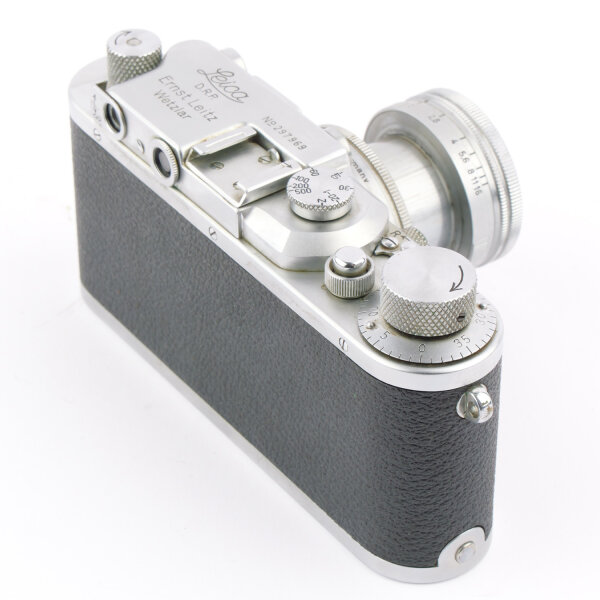 Leica III mod. F w. Summitar 2/5cm