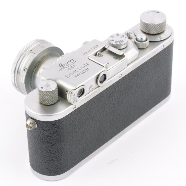 Leica III mod. F w. Summitar 2/5cm
